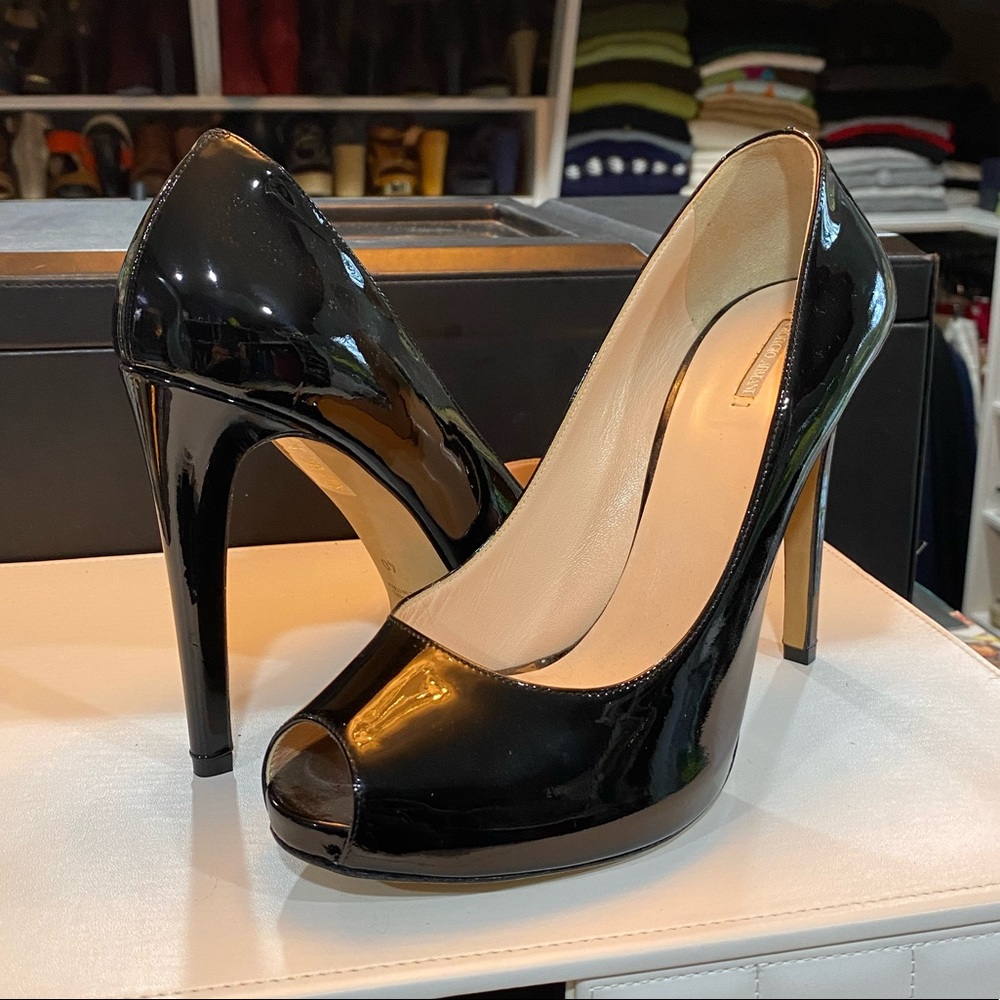 Giorgio Armani patent leather pump